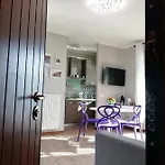 Dream Panorama, Car Garage In The Center Of *