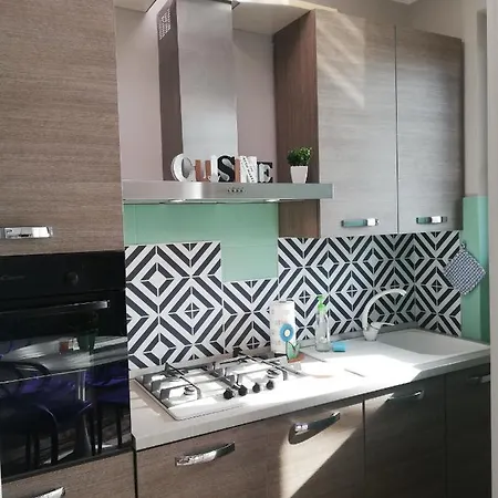 Dream Panorama, Garage In The Center Of ורנה