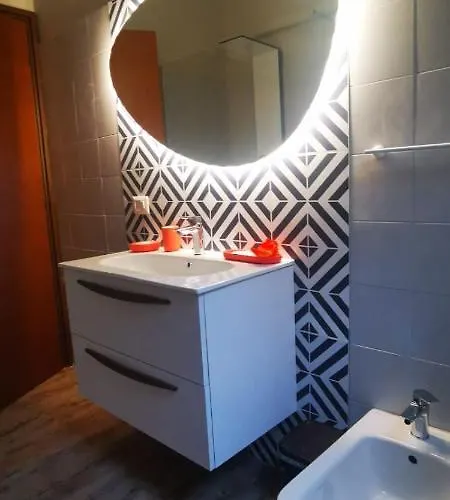 Dream Panorama, Car Garage In The Center Of דירה ורנה