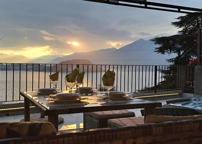 Dream Panorama, Car Garage In The Center Of