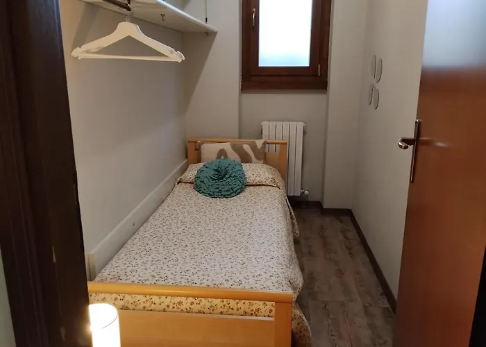 Dream Panorama, Car Garage In The Center Of Varenna