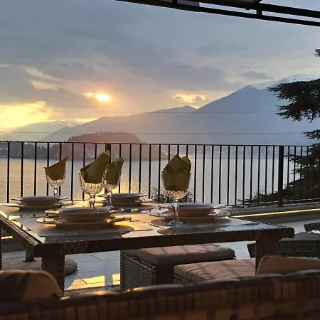 Dream Panorama, Garage In The Center Of