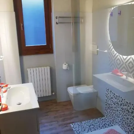 Dream Panorama, Garage In The Center Of Varenna